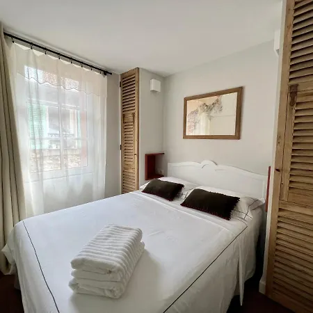 Bed & Breakfast Les Petits Volets 2 Antibes