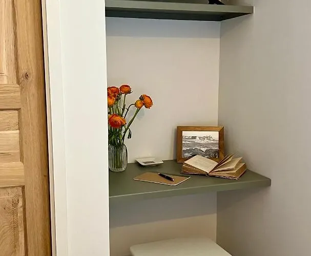 Les Petits Volets 2 3* Αντίμπ